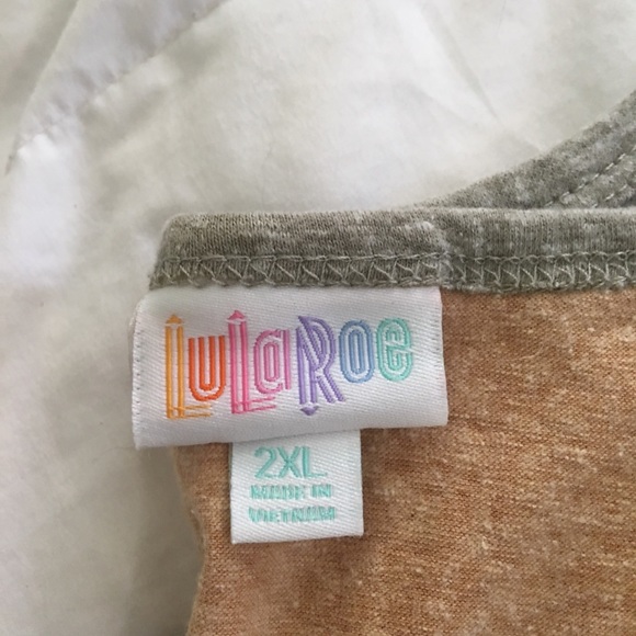 LuLaRoe Randy - Picture 2 of 3